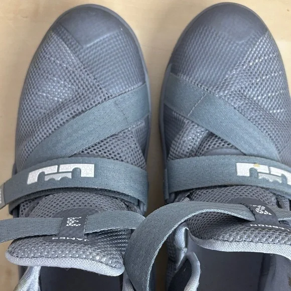 Nike LeBron Soldier IX Charcoal Gray High-Top Sneakers - Picture 10 of 11